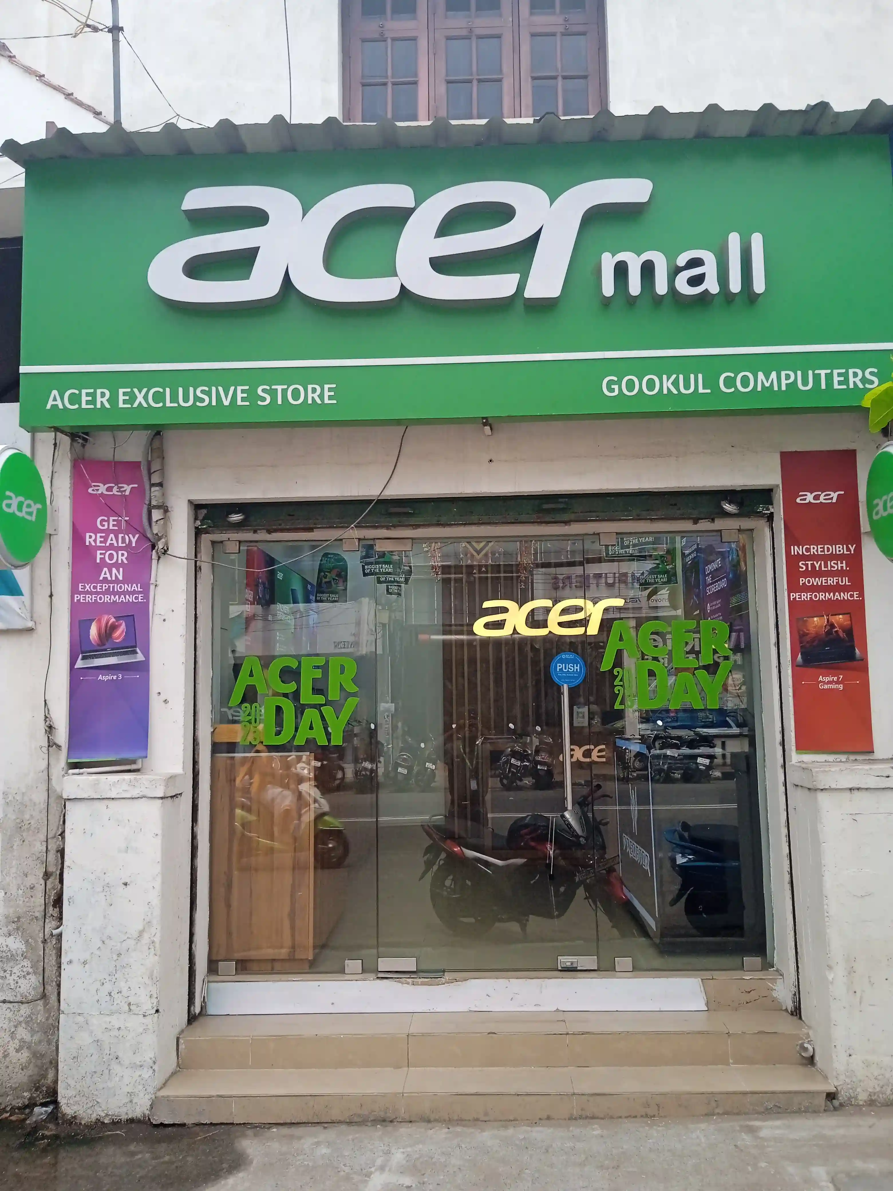 Acer Store Locator